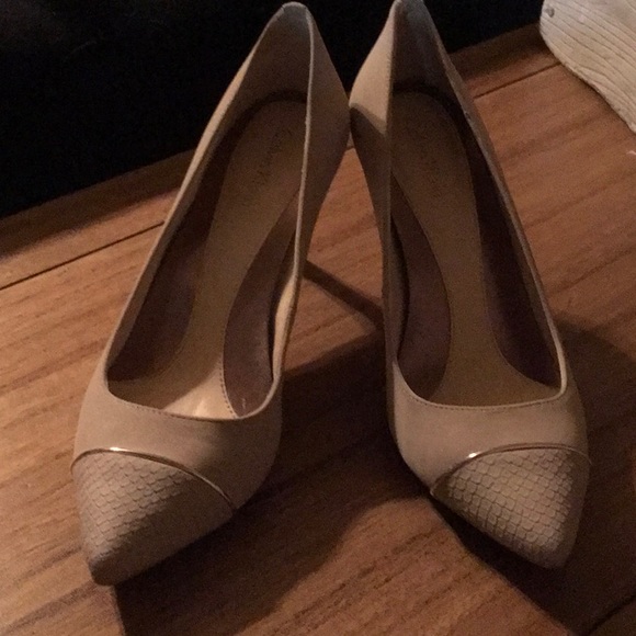 Calvin Klein Shoes - Calvin Klein Nalene Pumps
